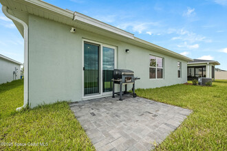 825 Dockside Dr SW in Melbourne, FL - Building Photo - Building Photo