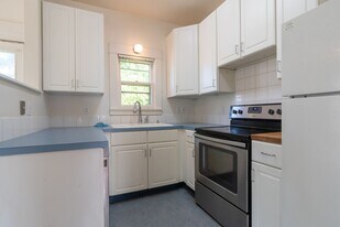 5534 N Missouri Ave in Portland, OR - Building Photo