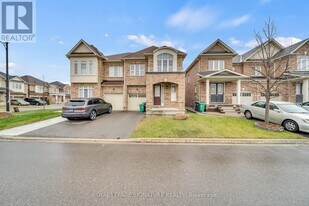 81 Vezna Cres in Brampton, ON - Building Photo
