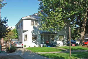 11 S Naches Ave Apartments