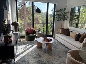 1 Riva Row in Spring, TX - Foto de edificio - Building Photo