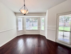 6535 N Vista Ave in Fresno, CA - Building Photo - Building Photo