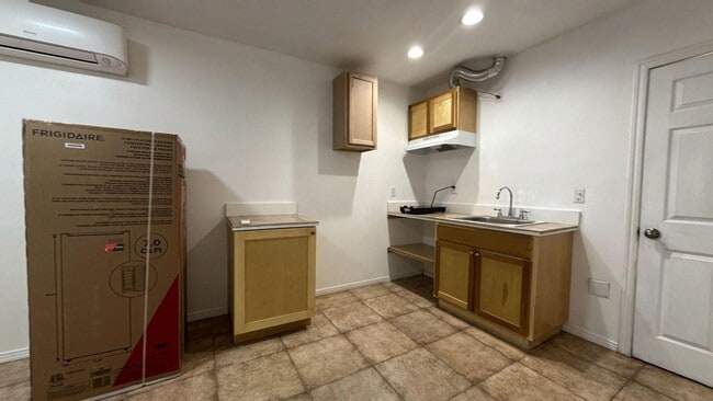 1496 Belle St in San Bernardino, CA - Building Photo - Building Photo