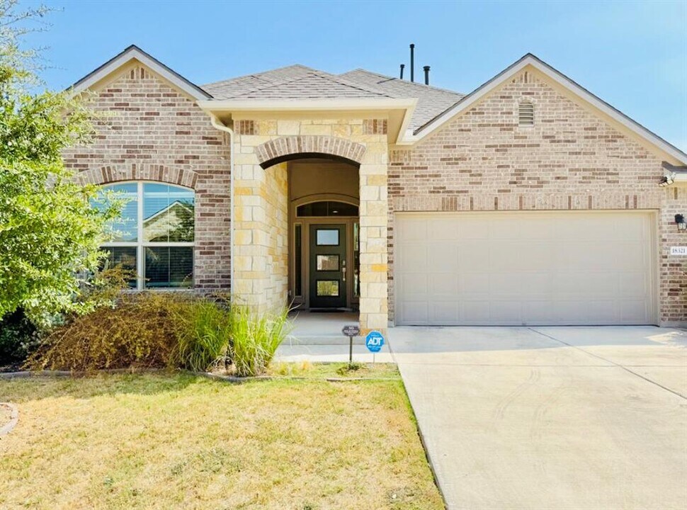 18321 Anicio Gallo Dr in Pflugerville, TX - Building Photo