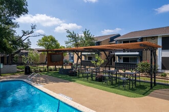 The Grove in Austin, TX - Foto de edificio - Other
