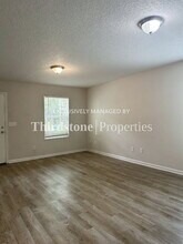 2277 Hartridge St in Jacksonville, FL - Building Photo - Building Photo