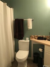 615 6th St in Kirkland, WA - Building Photo - Building Photo