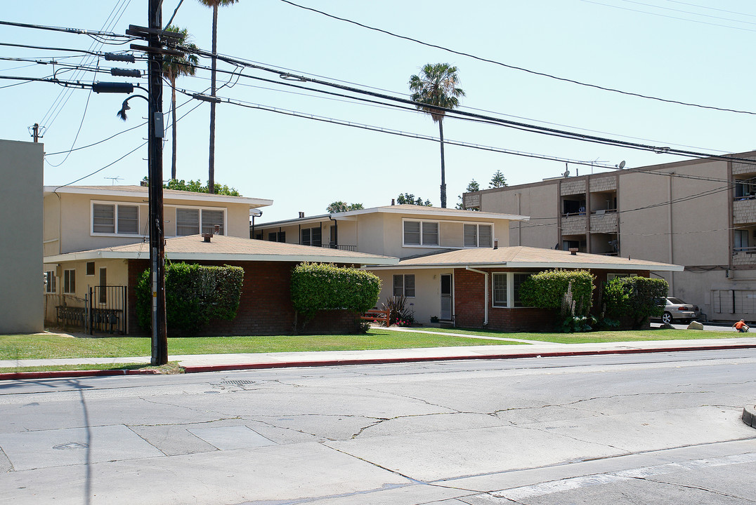 804 Washington Ave in Santa Ana, CA - Foto de edificio