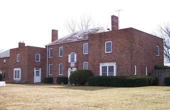 3357-3361 E Broad St in Columbus, OH - Building Photo - Building Photo