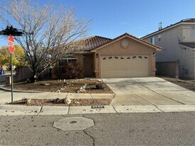 5663 Bald Eagle Rd NW in Albuquerque, NM - Building Photo