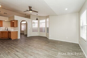 2968 W Sun Ranch Trail in Tucson, AZ - Foto de edificio - Building Photo