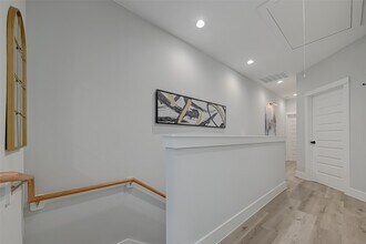 2105 Sam Wilson St in Houston, TX - Building Photo - Building Photo