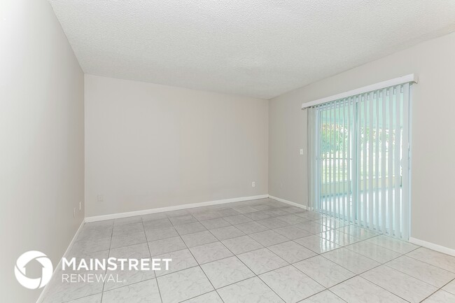353 Florida Pkwy in Kissimmee, FL - Building Photo - Building Photo