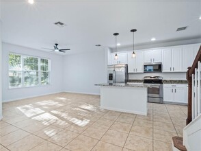 6352 Golden Dewdrop Trail in Windermere, FL - Building Photo - Building Photo