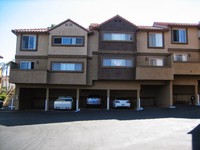 Grande Vista Apartments in Vista, CA - Building Photo - Building Photo