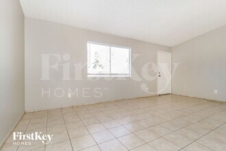 8761 W Ironwood Dr in Peoria, AZ - Building Photo - Building Photo
