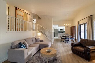 16 Estes Dr in Bella Vista, AR - Building Photo - Building Photo