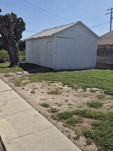 10395 Avenue 384 in Dinuba, CA - Building Photo - Building Photo