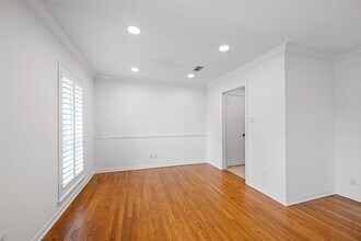 4738 Spellman Rd in Houston, TX - Building Photo - Building Photo