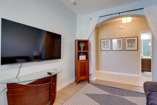 833 Gary Ln in Phoenix, AZ - Building Photo