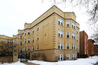 7369-7405 N Ridge Blvd in Chicago, IL - Building Photo - Building Photo