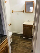 22 Lafayette St, Unit 22 in Rochester, NH - Foto de edificio - Building Photo