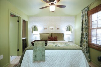 2602 Ursuline St in Galveston, TX - Building Photo - Building Photo