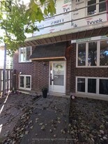 104 Salter Crescent in Ottawa, ON - Building Photo