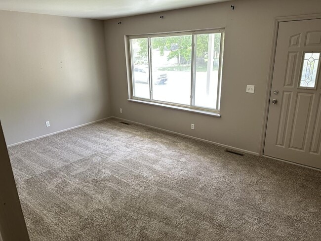 1315 1st St in Lapeer, MI - Building Photo - Building Photo