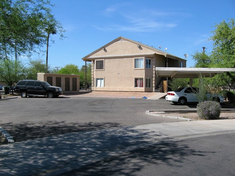 Park Mesa 4-Plex in Mesa, AZ - Building Photo