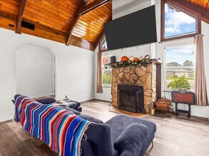 1297 SE Floresta Dr in Port St. Lucie, FL - Building Photo - Building Photo