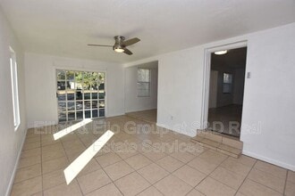 105 Flamingo Dr in Auburndale, FL - Building Photo - Building Photo