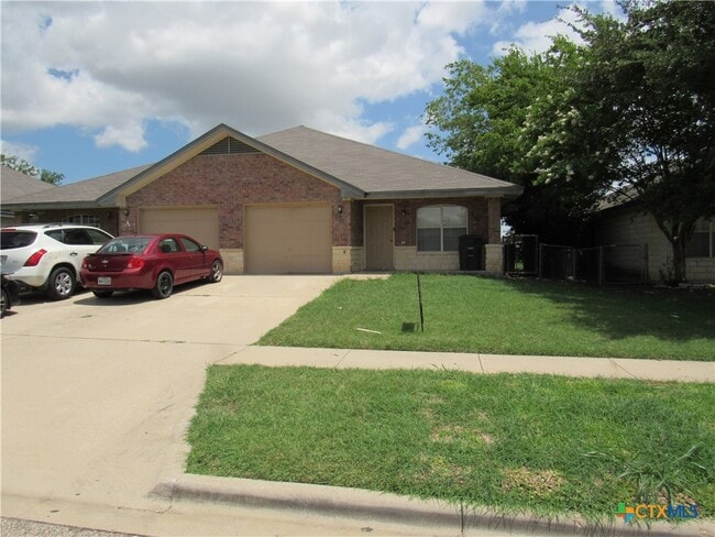 4809 John David Dr