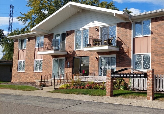 54657 Shelby Rd, Unit 22