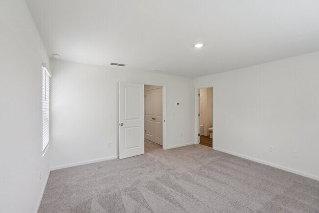 property at 2522 Coventry St SW