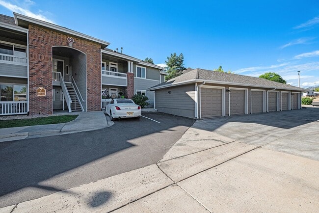8481 W Union Ave in Denver, CO - Building Photo - Building Photo