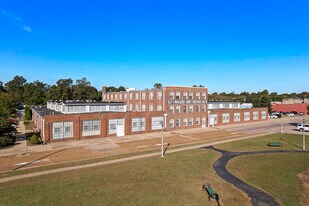 Ely Walker Apartments in Kennett, MO - Building Photo