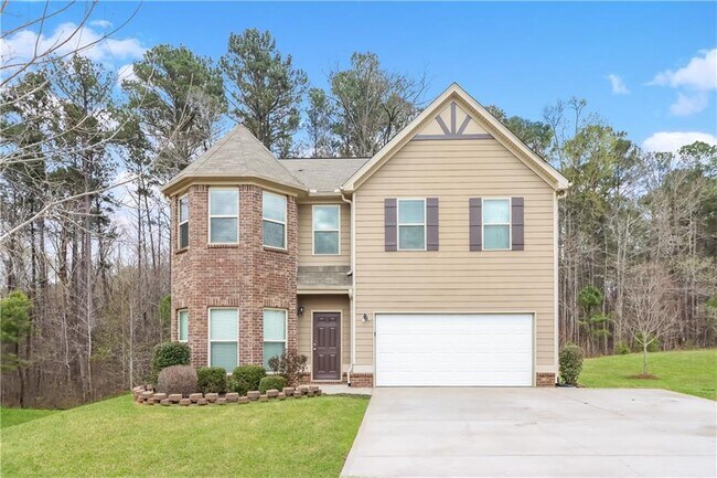 1138 Paramount Dr in Mcdonough, GA - Foto de edificio - Building Photo