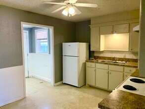 5533 34th St in Lubbock, TX - Foto de edificio - Building Photo