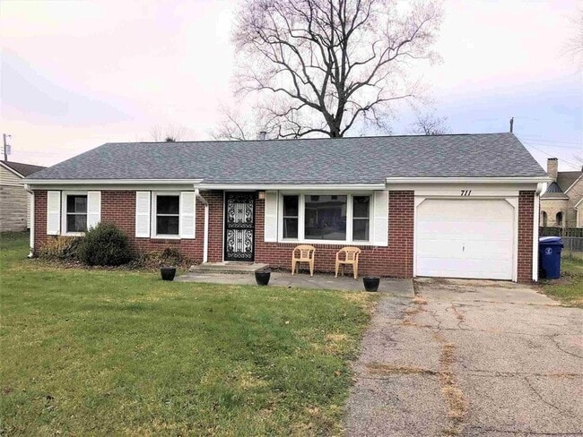 property at 711 S Dixon Rd