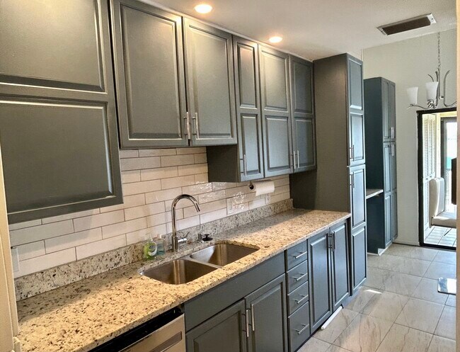 17280 Eagle Trce, Unit Eagle trace # 9 in Ft. Myers, FL - Foto de edificio - Building Photo