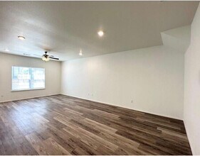 4223 W Santa Fe St in Fayetteville, AR - Building Photo - Building Photo