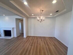 10643 Fire Poppy Cir in Reno, NV - Building Photo - Building Photo