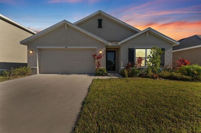 property at 816 Will Scarlett Ave