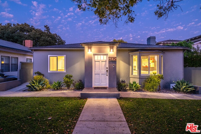 4370 Beck Ave in Los Angeles, CA - Building Photo - Building Photo