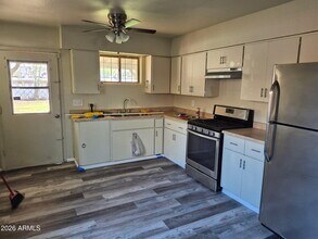 1423 E Virginia Ave in Phoenix, AZ - Building Photo - Building Photo