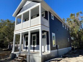 516 SW 7th Pl in Gainesville, FL - Building Photo