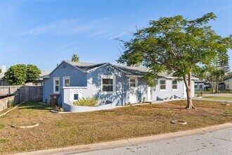 410 Virginia Ave in Madeira Beach, FL - Building Photo - Building Photo