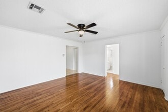 4020 Maple Ave in Waco, TX - Building Photo - Building Photo