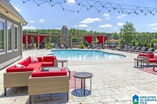 251 London Pkwy in Birmingham, AL - Building Photo